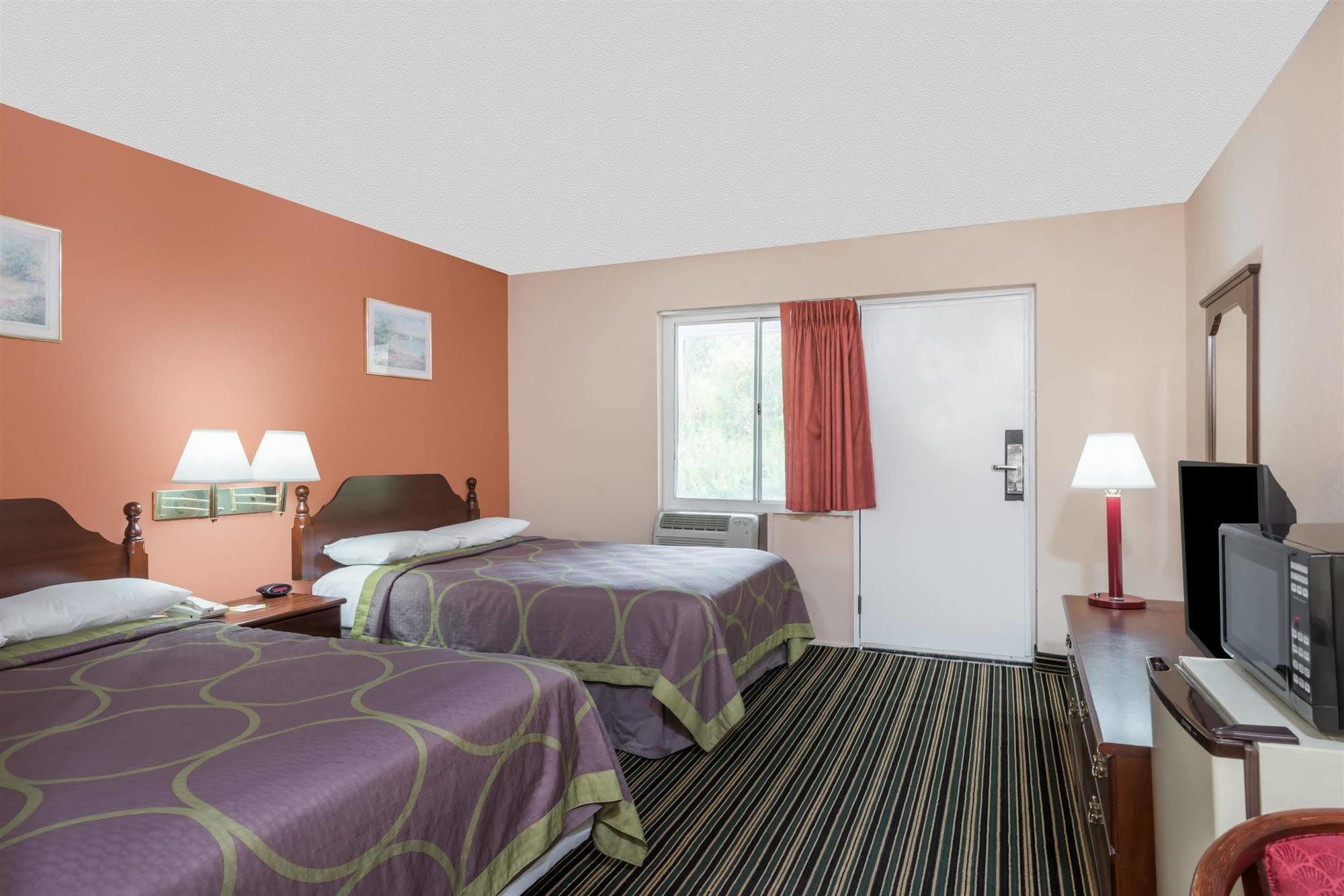 Days Inn By Wyndham Lenox Ma Luaran gambar